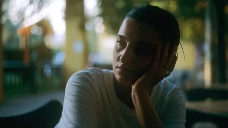 Sarra Tsorakidis, despre filmul "Ink Wash", o reflecție asupra vocilor femeilor: "E o iluzie că se poate face artă cu ușurință"