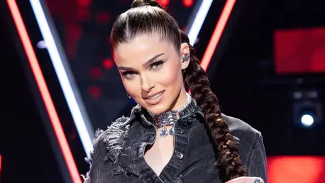 Theo Rose, imagini din vacanță. Artista și familia ei au ajuns într-o destinație exotică