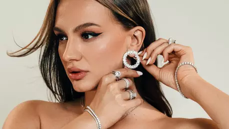 Alege cerceii cu diamante care spun „Te iubesc” de Ziua Îndrăgostiţilor: recomandări de la MAGNOR SHOP