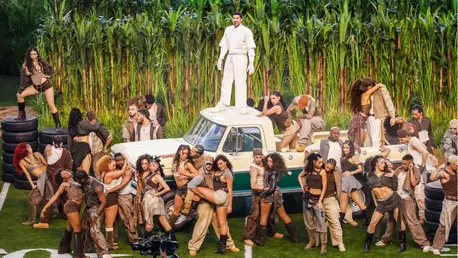 Bad Bunny la Super Bowl: muzică și mesaj, pâine și circ