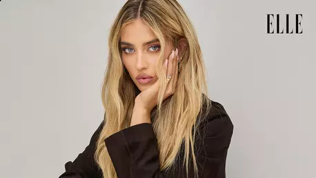 Emili Sindlev, style star la București