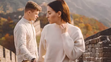 De ce mă atrag partenerii indisponibili emoțional?