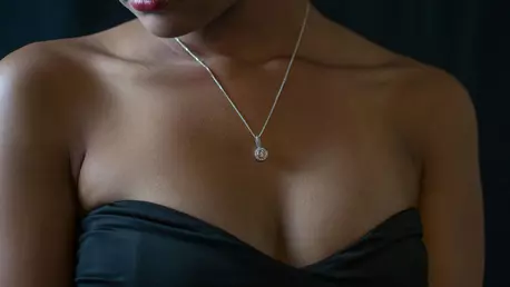 Rochii tradiționale pentru evenimente speciale: eleganță autentică pentru momente memorabile