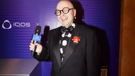 IQOS x Mercedes-Benz Bucharest Fashion Week 2026: un parteneriat care redefinește experiența modei contemporane
