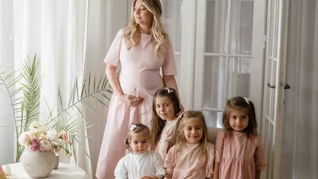 Laura Cosoi, confesiuni despre cea de-a cincea sarcină. Cu ce situații se confruntă actrița: "Nu sunt suficient de odihnită să..."