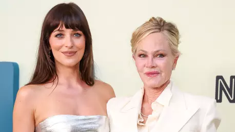 Melanie Griffith, prima declarație despre relația fiicei sale, Dakota Johnson, cu artistul Role Model: "Este minunat"