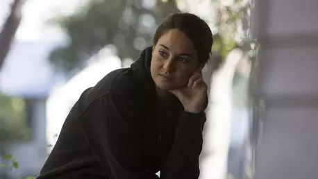 Te simți singură și petreci foarte mult timp pe telefon? Cum asta adâncește și mai mult trăirile negative