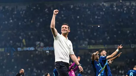 Ce sumă încasează Cristi Chivu la Inter Milano. Antrenorul ar fi primit un nou contract valoros după sezonul de succes