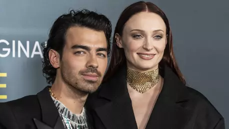 Sophie Turner, declarații cu subînțeles despre Joe Jonas. Actrița vorbește despre manipulare și viața de părinte: "O cădere nervoasă"