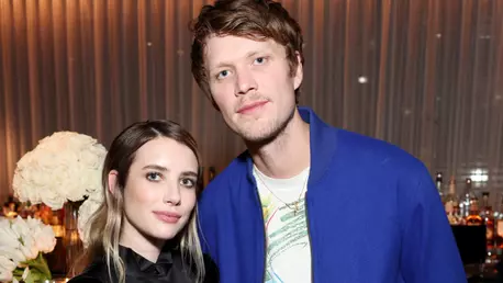 Actrița Emma Roberts s-a căsătorit cu colegul ei de breaslă, Cody John, în cadrul unei ceremonii private
