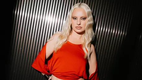 Alexandra Stan, noi mărturisiri după ce a devenit mamă pentru prima dată. Cu ce provocări s-a confruntat la naștere