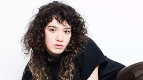 Ipostazele provocatoare în care s-a afișat Cabiria Morgenstern pe rețelele de socializare: "Performanță și realitate"