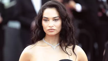 Shanina Shaik este însărcinată cu al doilea copil. Prima imagine cu burtica de gravidă