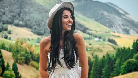 Corina Caragea, într-o nouă vacanță. Unde s-a oprit prima dată prezentatoarea TV: "E real sau e doar imaginația mea?"