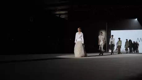 Cum e cu adevărat să lucrezi la Fashion Week înainte de absolvire: experiența imersivă ELLE Education