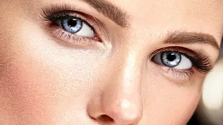 Cum să obții efectul Doll Eyes cu extensii de gene?