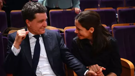 Nicușor Dan și Mirabela Grădinaru, apariție elegantă la nunta ministrului Alexandru Nazare cu Maria Mihali