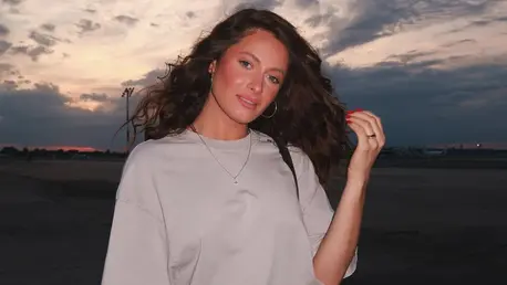 Raluka, experiență neplăcută în aeroportul din Frankfurt. Ce a pățit artista: "Am stat două ore în avion..."
