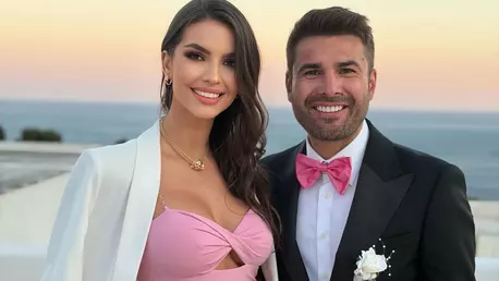 Sandra Mutu, confesiuni despre relația cu soțul ei. Cum a decurs prima întânire cu Adrian Mutu: "Șarmul lui era magnetic. Îmi amintesc că..."