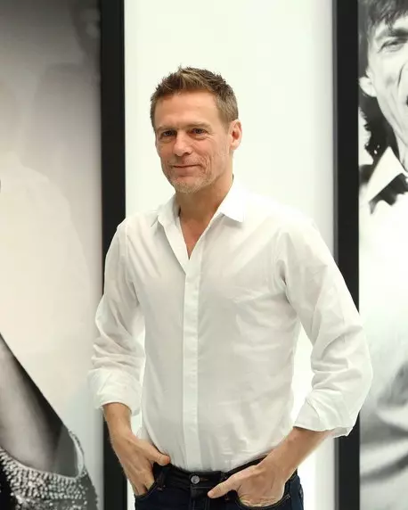 Bryan Adams va face fotografiile din Calendarul Pirelli 2022 Un proiect incitant