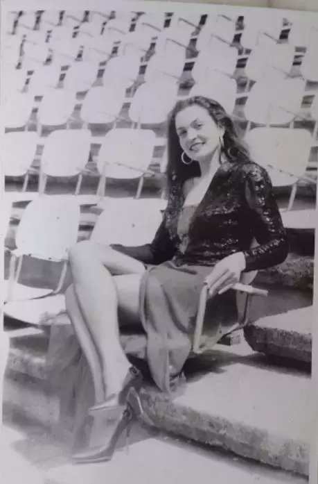 Ileana-Sipoteanu-tinerete-16