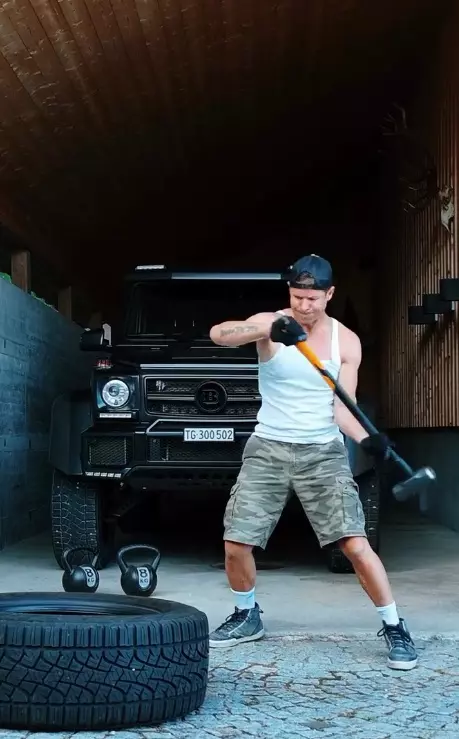 masini felix baumgartener 1