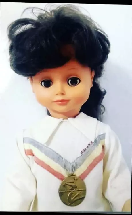 papusa-Nadia-Comaneci