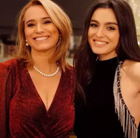 andreea-esca-11-2