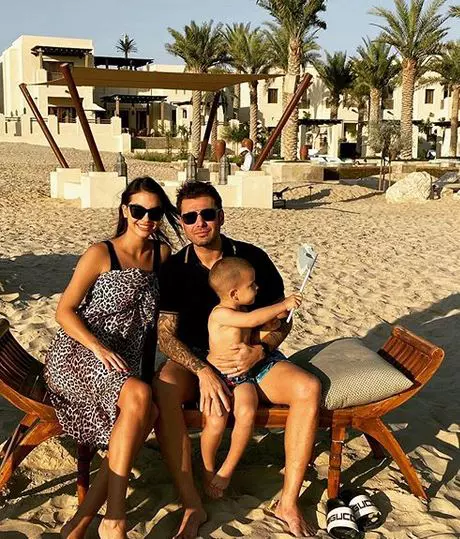 Adrian-Mutu-Sandra-si-Tiago