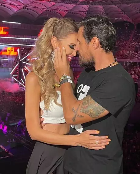 daniel-pavel-si-iubita