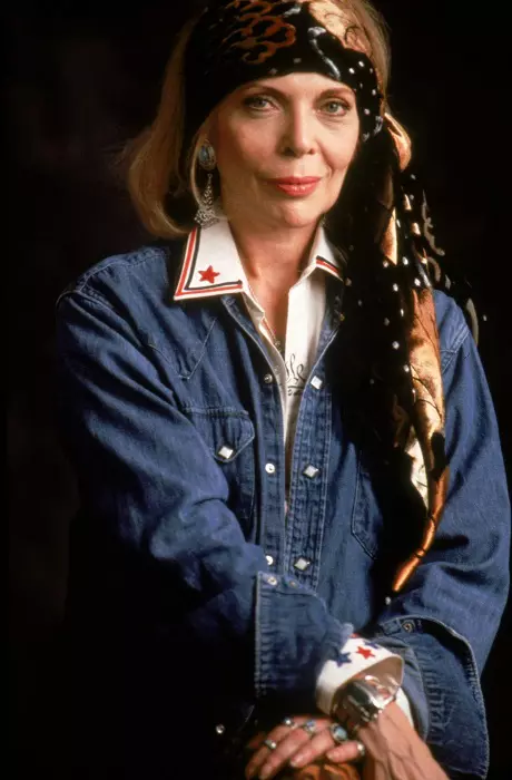 Barbara Bain