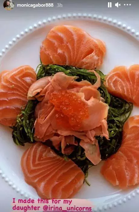 monica-s-a-apucat-de-gatit