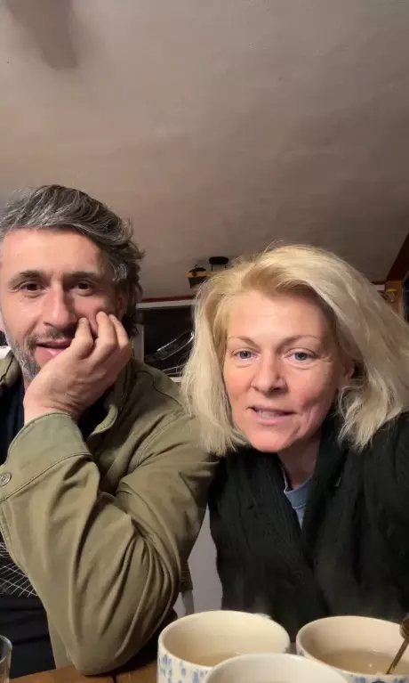 dana nalbaru 49 de ani 3