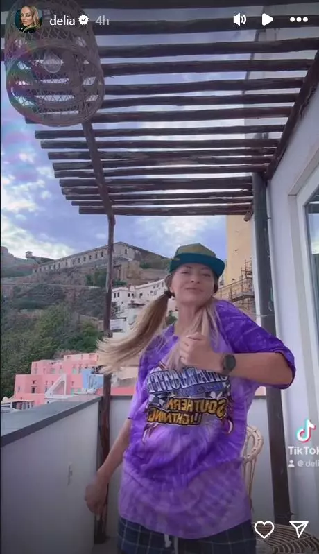 Delia, imagini din vacanța în Procida, Italia  (13)