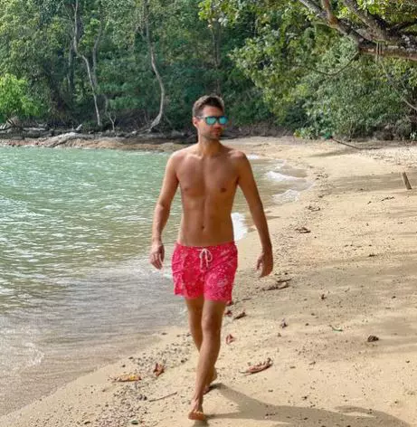 ispite-cuplu-insula-iubirii-3