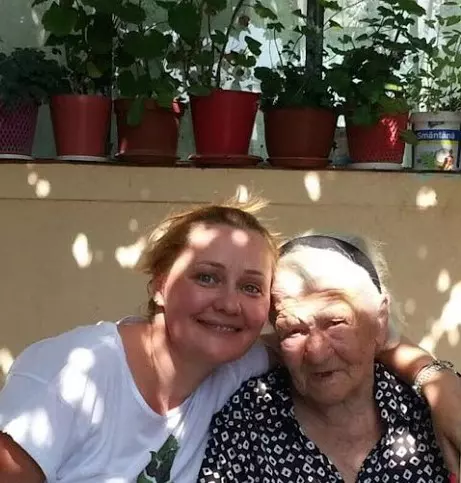 71168329_2341615572632786_1963256355892494336_n