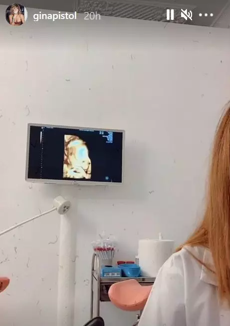 Gina-Pistol-Smiley-8-1