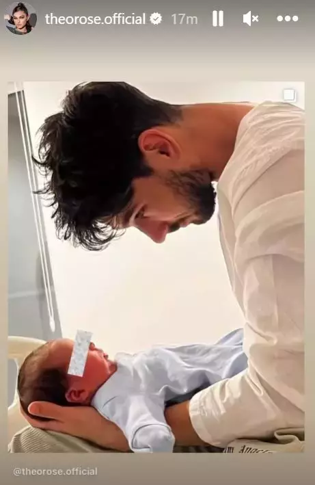 theo-rose-primele-imagini-cu-bebelusul-sasha-ioan-zmultumesc-tuturor-pentru-ganduri-si-mesaje_27