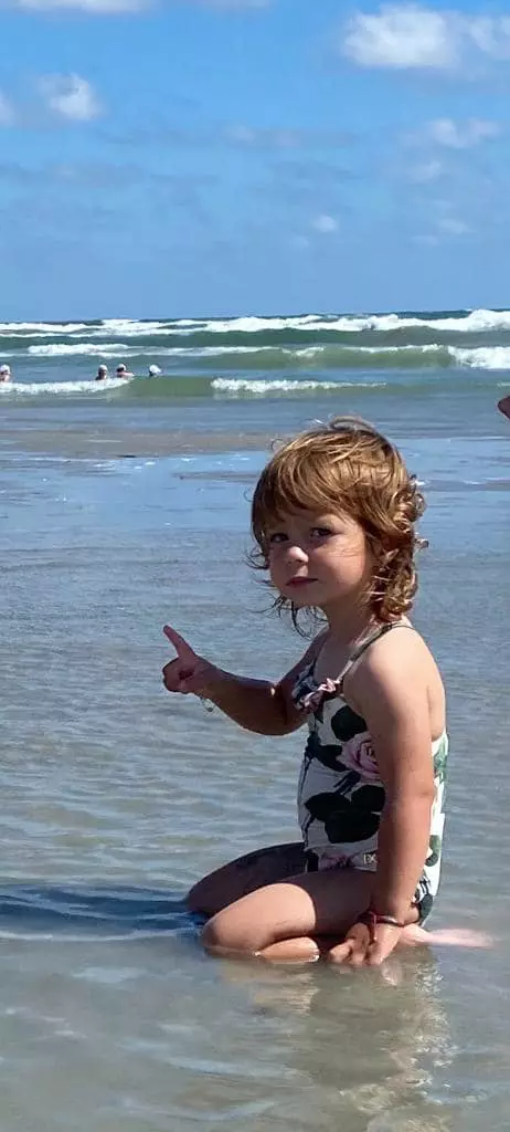 fiica-elenei-udrea-7