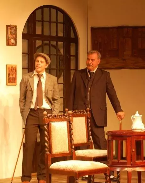 1459935_10200858649940684_635682025_n-1