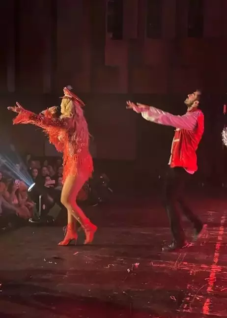 Andreea Bălan pe scenă