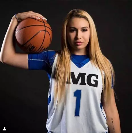 fiica-anamaria-prodan