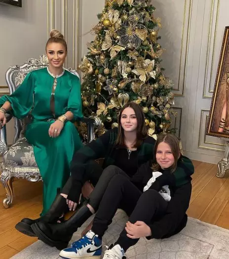 Cadou-Anamaria-Prodan-4