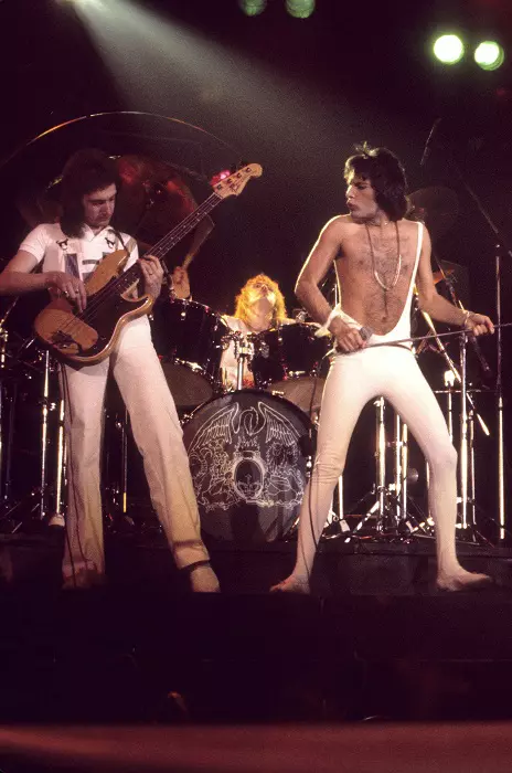 freddie mercury (4)