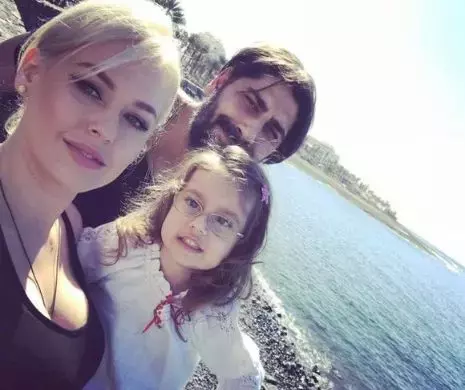 connect-r-si-misha-cronica-unui-divort-anuntat