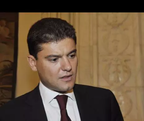 cristian-boureanu-inselat-de-priam-sotie-2