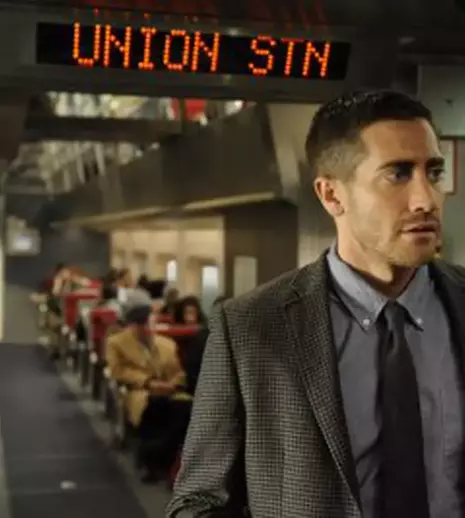 Filme la TV azi, 26 septembrie: „Transfer de identitate”, „Fără șansă”, „Agonie și extaz”
