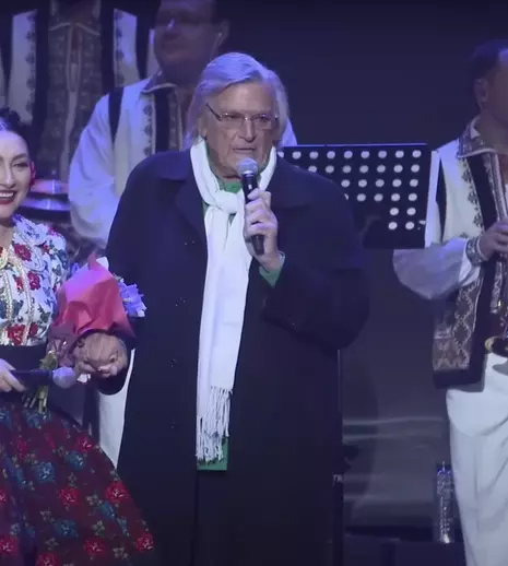 Andra, surpriză de proporții din partea lui Cătălin Măruță, în fața publicului clujean. Mulțimea a izbucnit în urale când Florin Piersic a urcat pe scenă