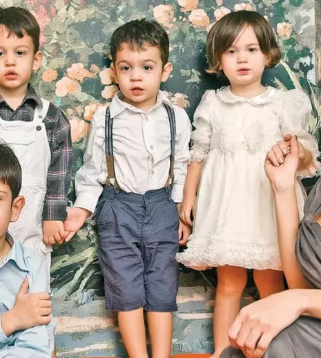 Imagini de colecție cu Kim, fiica Nicoletei Luciu. Cum arată adolescenta. A moștenit trăsăturile celebrei mame