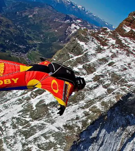 Discovery Channel a anulat saltul lui Joby Ogwyn de pe Everest